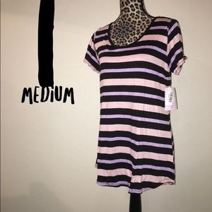 Lularoe Classic Tee